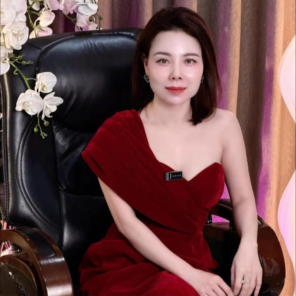 Ths.Dược sĩ Phạm Việt Nga